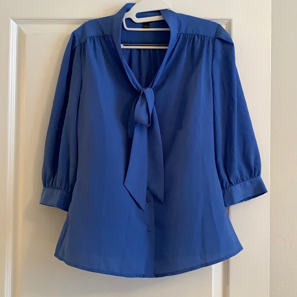 Blue 3/4 Length Sleeved Blouse